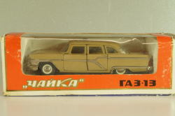 Газ-13 Чайка, бежевая, апрель 1989г, Тантал/Радон 1:43
