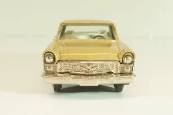 Газ-13 Чайка, бежевая, апрель 1989г, Тантал/Радон 1:43