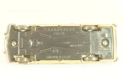 Газ-13 Чайка, бежевая, апрель 1989г, Тантал/Радон 1:43
