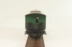 Вагон пассажирский 3 -й клас, (number 055 878), 2-х осный, DRG, Epoche II (1920 - 1950) с освещением, зеленый, 8067, Fleischmann 1:160 (N)