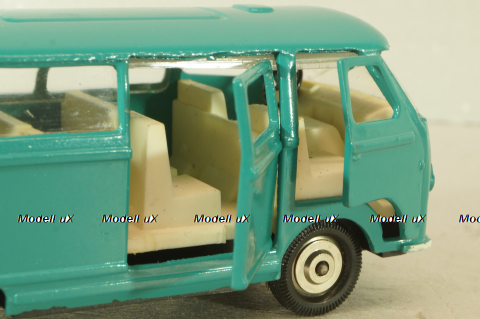 Раф-977, зеленый, з-д Двигатель 1:43 