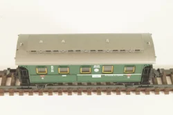 Вагон пассажирский 3 -й клас, (number 055 878), 2-х осный, DRG, Epoche II (1920 - 1950) с освещением, зеленый, 8067, Fleischmann 1:160 (N)