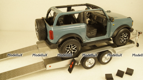 Прицеп автовоз Autotrailer silver, IXO 1:18