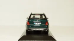 Прицеп автовоз Autotrailer silver, IXO 1:18