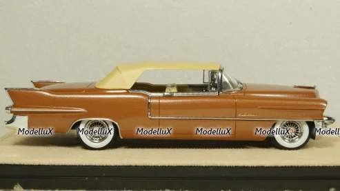 Chevrolet Corvette C3 Custom coupe 1972, CLC414N, IXO 1:43