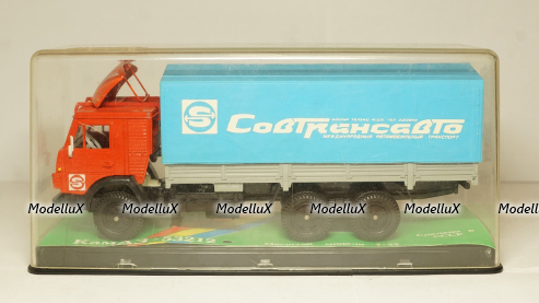 Chevrolet Corvette C3 Custom coupe 1972, CLC414N, IXO 1:43