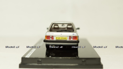 ВАЗ 2102 Жигули LADA Милиция СССР 1970, T9-1800233, Triple9 1:18