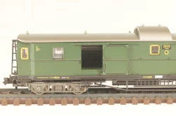 Вагон багажный, (number 108 601), 4-х осный, DRG, Epoche II (1920 - 1950) с освещением, зеленый, 8084, Fleischmann 1:160 (N)