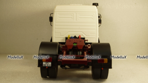 Mercedes NG 1632 1973 white, RK180043, Road Kings 1:18