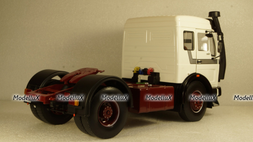 Mercedes NG 1632 1973 white, RK180043, Road Kings 1:18