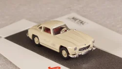 Berliet Stradair Autocar 1965, Hachette  1:43