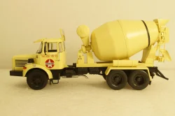 Berliet PMH 12 6x4 Cement Mixer Beton de Paris, yellow 1969, Hachette 1:43