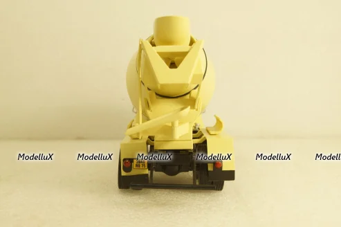 Berliet PMH 12 6x4 Cement Mixer Beton de Paris, yellow 1969, Hachette 1:43