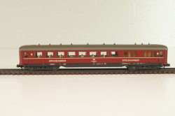 Вагон ресторан (number 51 80 88-40 223-6), 4-х осный, DB, Epoche IV (1970–1985) с освещением, красный, 02268A, Roco 1:160 (N)