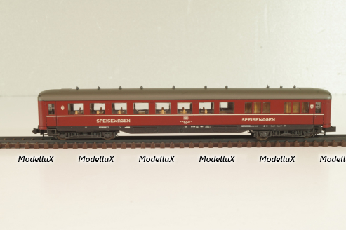 Вагон ресторан (number 51 80 88-40 223-6), 4-х осный, DB, Epoche IV (1970–1985) с освещением, красный, 02268A, Roco 1:160 (N)