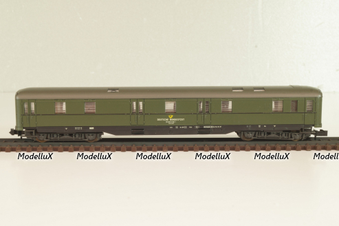 Вагон почтовый Deutsche Bundespost (number 50 80 00-12 608-7), 4-х осный, DB, Epoche IV (1970–1985) с освещением, зеленый, 02270A, Roco 1:160 (N)