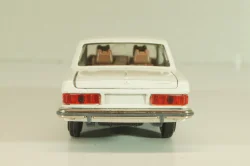 Газ-3102 Волга, белая, з-д. Газ 1:43