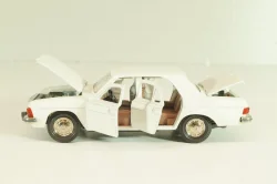 Газ-3102 Волга, белая, з-д. Газ 1:43