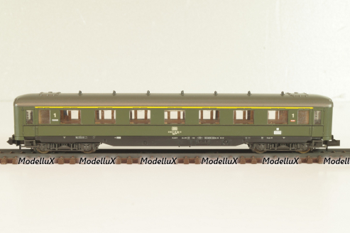 Вагон пассажирский, 1-класс (number 51 80 17-40 026-9), 4-х осный, DB, Epoche IV (1970–1985) с освещением, зеленый, 24236, Roco 1:160 (N)