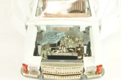 Газ-3102 Волга, белая, з-д. Газ 1:43
