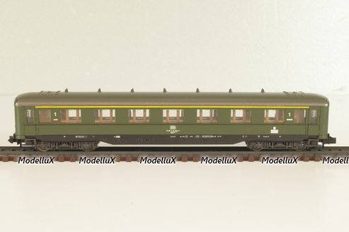 Вагон пассажирский, 1-класс (number 51 80 17-40 026-9), 4-х осный, DB, Epoche IV (1970–1985) с освещением, зеленый, 24236, Roco 1:160 (N)