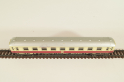 Вагон пассажирский, 1-класс (number), 4-х осный, DB, Epoche IV (1970–1985), бежевый/темно-красный, 2931, Lima 1:160 (N) 