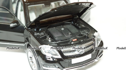 Mercedes Benz GLK, 2013, GT Autos 1:18