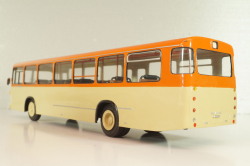 MAN SL 200, Mainz 1973, orange/white, VT-45.5, Vector Models 1:43