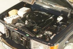 Mercedes-Benz 450 SEL 6,3 (W116) 1965, dark blue, Revell 1:18