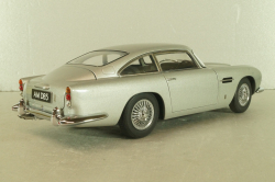 Aston Martin DB5 1964, silver, 70287, AutoArt 1:43