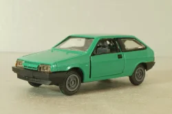 Ваз-2108 Спутник (Жигули), зеленый, январь 1990г.,  Тантал/Радон 1:43 (Новая)