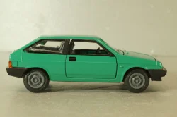 Ваз-2108 Спутник (Жигули), зеленый, январь 1990г.,  Тантал/Радон 1:43 (Новая)