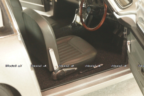 Aston Martin DB5 1964, silver, 70287, AutoArt 1:43