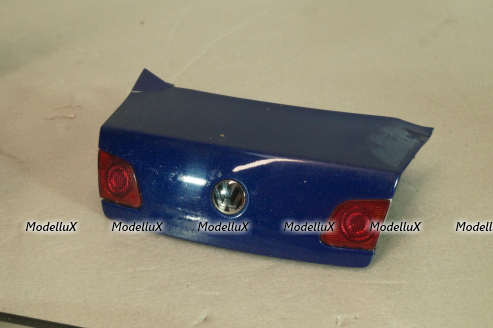 Volkswagen Phaeton 2002, blue, AutoArt 1:18 На запчасти!