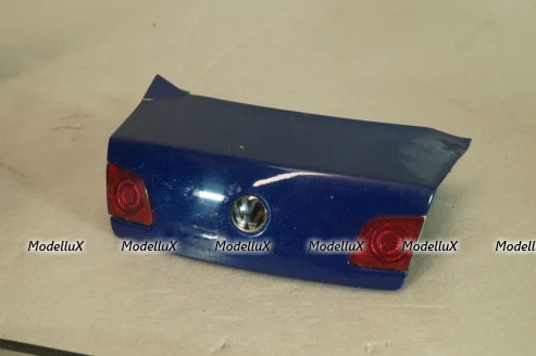 Volkswagen Phaeton 2002, blue, AutoArt 1:18 На запчасти!