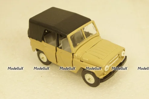 Уаз-469 А34, бежевый,Тантал/Радон 1:43