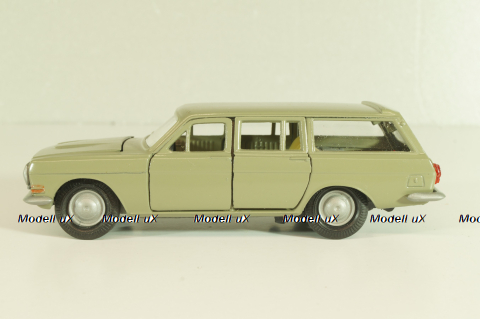 Газ-2402 Волга, зелено-серый, март 1992г., Тантал/Радон 1:43
