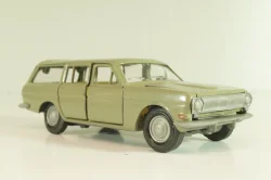 Газ-2402 Волга, зелено-серый, март 1992г., Тантал/Радон 1:43