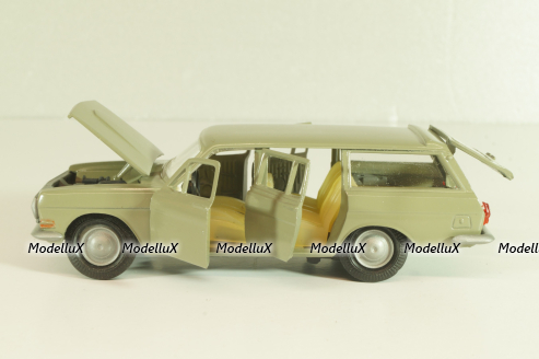 Газ-2402 Волга, зелено-серый, март 1992г., Тантал/Радон 1:43