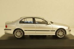 BMW 5-Series M5 5.0L V8 32V (E39) 2003, silver, 4310502, Solido 1:43 Уценка!