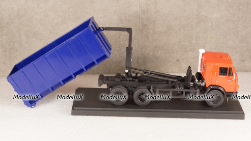 Камаз-53212 мусоровоз мультилифт, Modellux 1:43