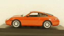 PORSCHE 911 COUPÉ - 2001 - ORANGE RED METALLIC, 940061021, Maxichamps 1:43