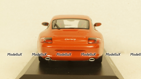 PORSCHE 911 COUPÉ - 2001 - ORANGE RED METALLIC, 940061021, Maxichamps 1:43