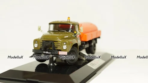 Audi Q7 V8 4.2 FSI 2006, red, Cararama 1:43