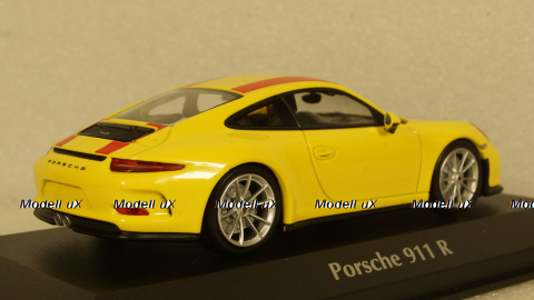 Porsche 911 R  2016, Yellow, 940066221, Maxichamps 1:43