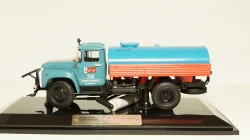К-701 Кировец Апрель 1986, з-д Двигатель 1:43