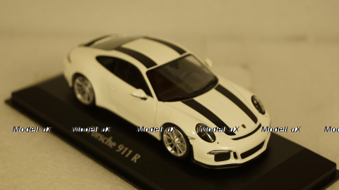 Porsche 911R (991.2) 2016, white with black strips, 940066220, Maxichamps 1:43