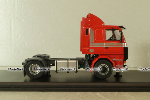 Scania 113M tractor, red, PLC47112, Premium ClassixXS 1:43