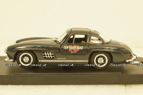 MERCEDES 300 SL TEN YEARS BANG LIMITED EDITION,  BG1032, Bang 1:43