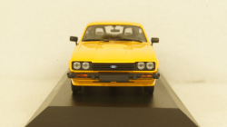 FORD CAPRI1982, ORANGE, 940082221, Maxichamps 1:43
